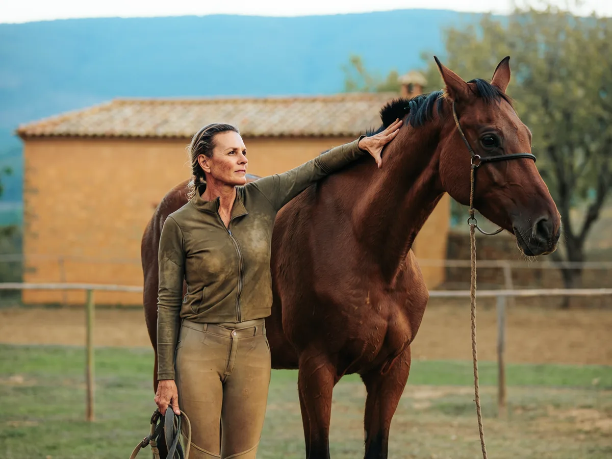 Cours d'équitation à Étoile-sur-Rhône, Drôme
